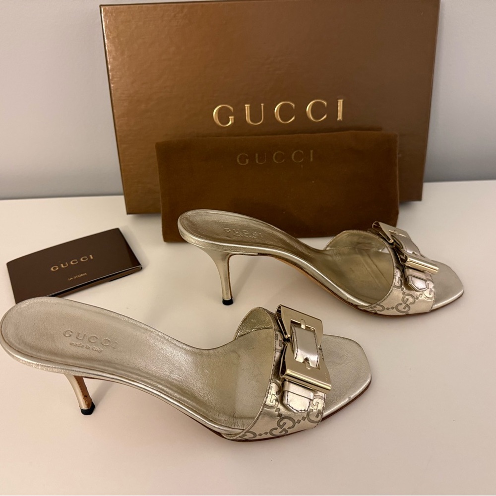 Gucci Vernice Horsebit Bow High Heel Mules in Metallic Gold Leather, Size 6.5